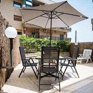La Terrazza Sull'africa , Aeroporto di Catania Fontana Rossa Italia